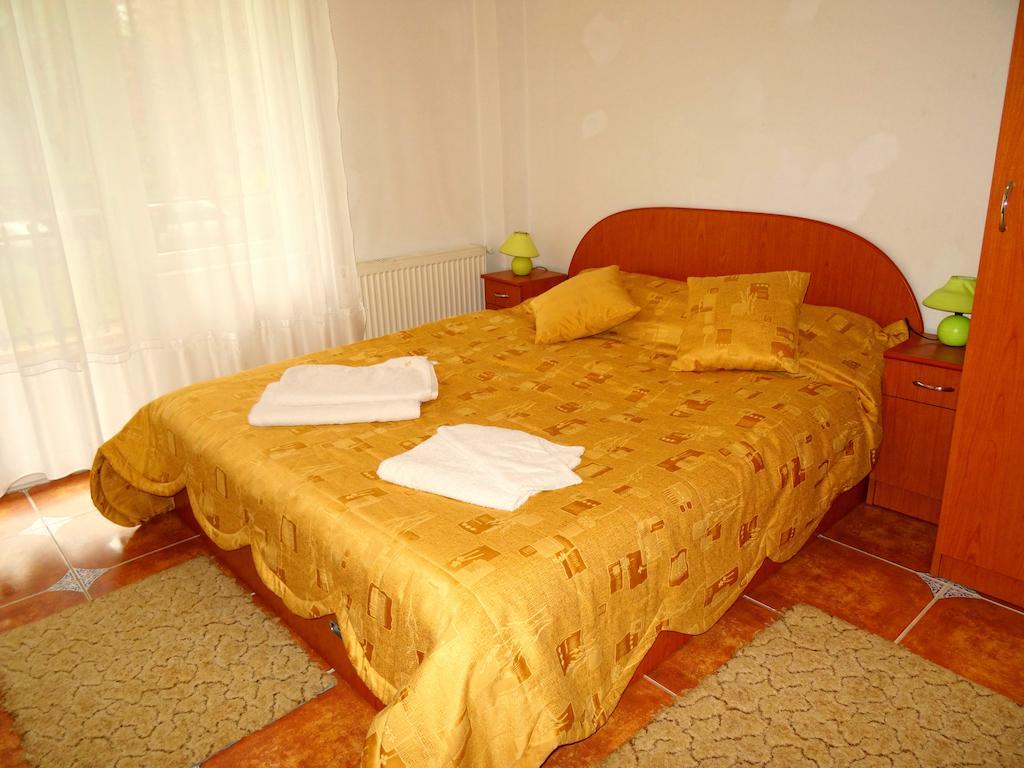 Club Topaz Apartments Neptun Zimmer foto